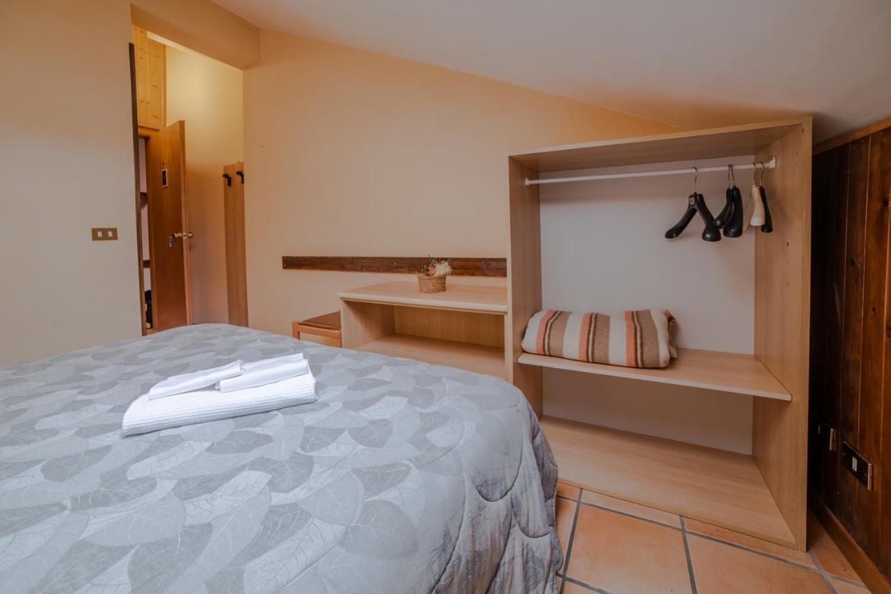 Dimora Fresilia Casa Vacanze Opi Eksteriør billede